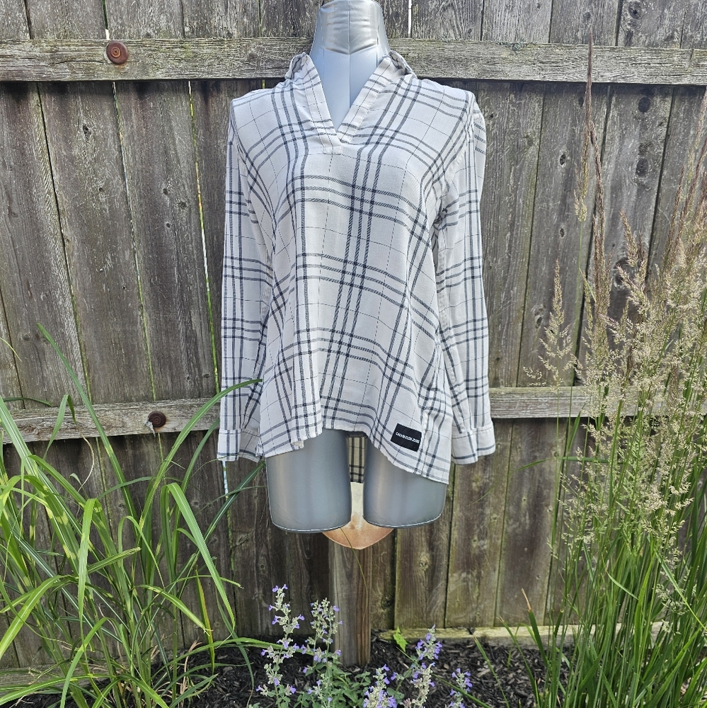 Lightweight Calvin Klein top